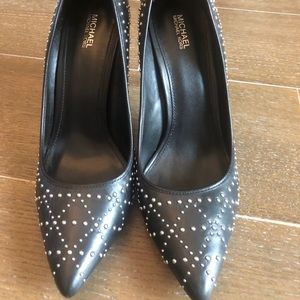 Michael Kors black studded pump size 10